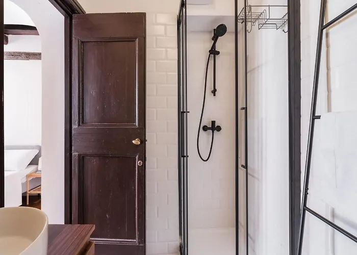 The Rent - Elegant In Trastevere *